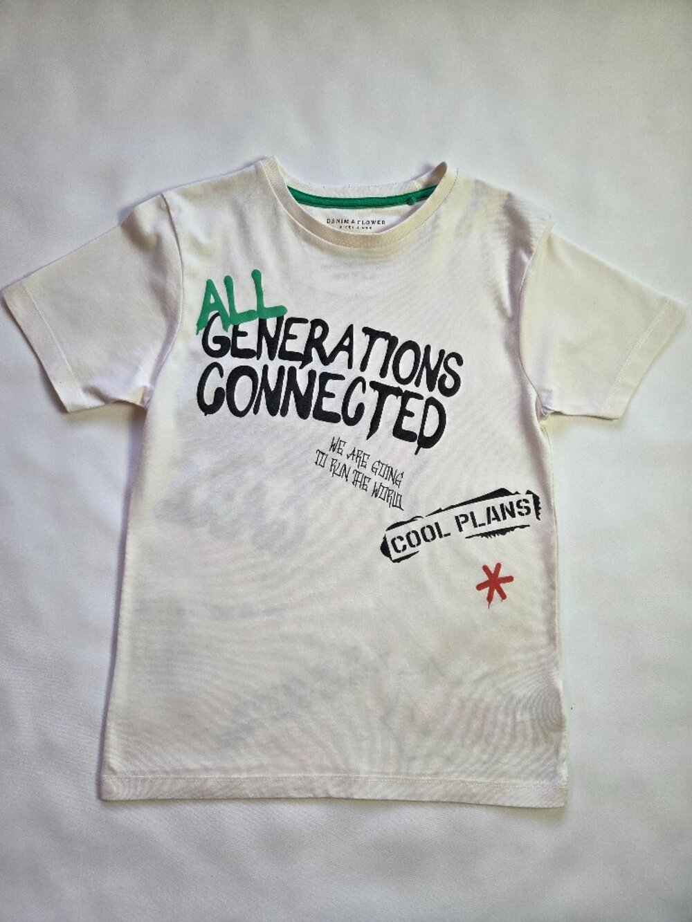 Denim & FLOWER Boys Graphic T-Shirt(size 8)- Cream/Multi Color